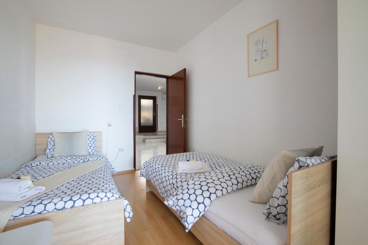 House Ingrid Apartamento PUY Exterior foto